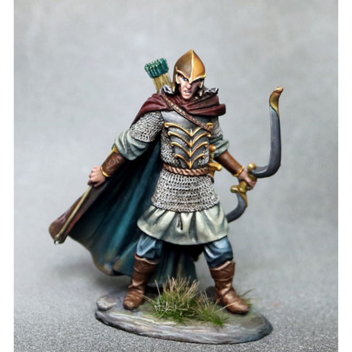 Dark Sword Miniatures Visions In Fantasy Male Elven Adventurer W